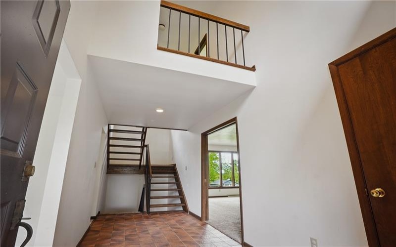 94 Nancy Ln, Canonsburg, 15317, 4 Bedrooms Bedrooms, 12 Rooms Rooms,2.1 BathroomsBathrooms,Residential,For Sale,Nancy Ln,1699883