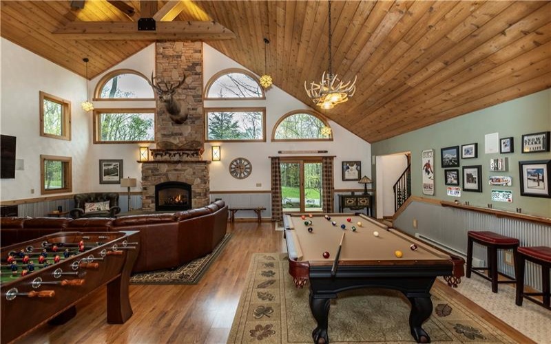 463 Gardner Road, Hidden Valley, 15502, 5 Bedrooms Bedrooms, 13 Rooms Rooms,3 BathroomsBathrooms,Residential,For Sale,Gardner Road,1699998
