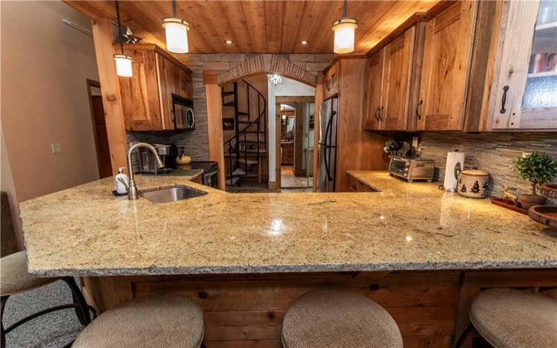 463 Gardner Road, Hidden Valley, 15502, 5 Bedrooms Bedrooms, 13 Rooms Rooms,3 BathroomsBathrooms,Residential,For Sale,Gardner Road,1699998