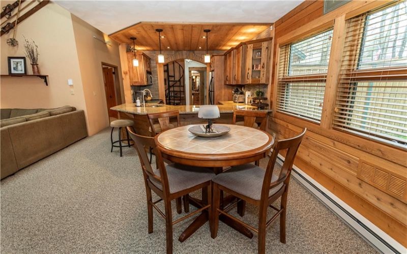 463 Gardner Road, Hidden Valley, 15502, 5 Bedrooms Bedrooms, 13 Rooms Rooms,3 BathroomsBathrooms,Residential,For Sale,Gardner Road,1699998