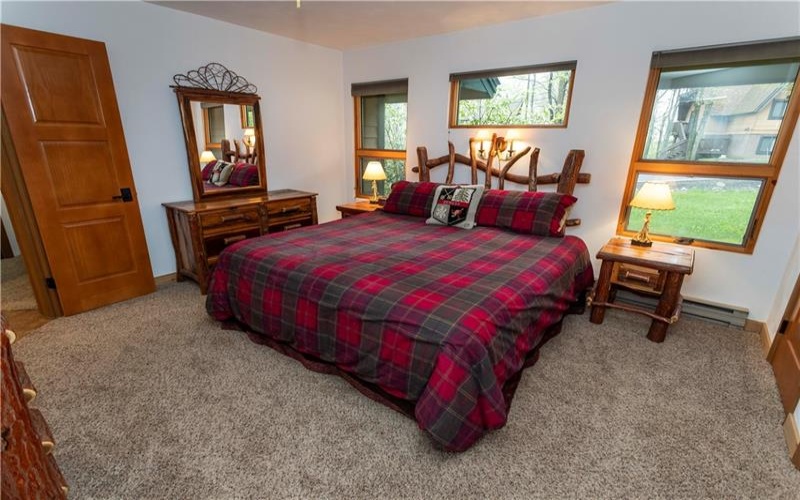 463 Gardner Road, Hidden Valley, 15502, 5 Bedrooms Bedrooms, 13 Rooms Rooms,3 BathroomsBathrooms,Residential,For Sale,Gardner Road,1699998