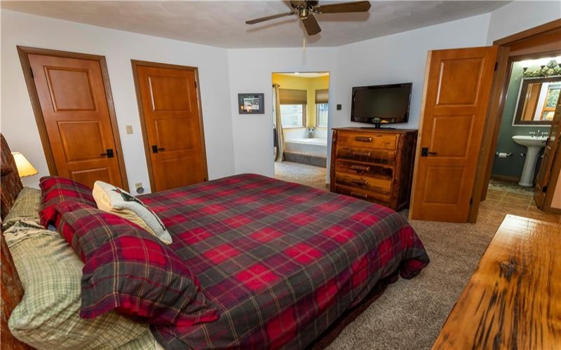 463 Gardner Road, Hidden Valley, 15502, 5 Bedrooms Bedrooms, 13 Rooms Rooms,3 BathroomsBathrooms,Residential,For Sale,Gardner Road,1699998