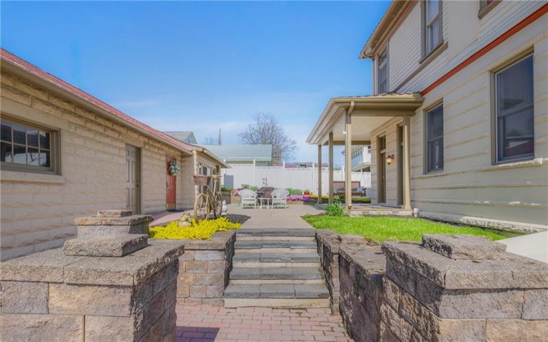 301 Meyers Ave, Meyersdale, 15552, 6 Bedrooms Bedrooms, ,6.2 BathroomsBathrooms,Residential,For Sale,Meyers Ave,1700007