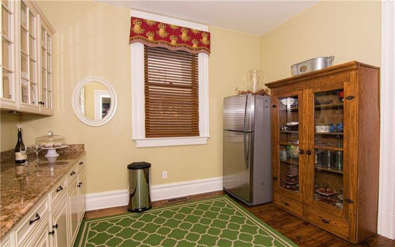 301 Meyers Ave, Meyersdale, 15552, 6 Bedrooms Bedrooms, ,6.2 BathroomsBathrooms,Residential,For Sale,Meyers Ave,1700007