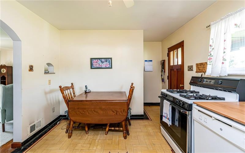 642 Washington Street, Bolivar, 15923, 3 Bedrooms Bedrooms, 6 Rooms Rooms,1.1 BathroomsBathrooms,Residential,For Sale,Washington Street,1700029