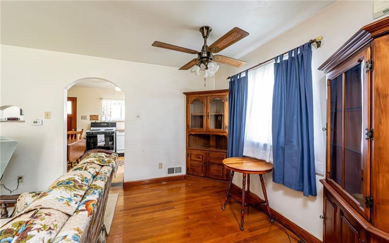 642 Washington Street, Bolivar, 15923, 3 Bedrooms Bedrooms, 6 Rooms Rooms,1.1 BathroomsBathrooms,Residential,For Sale,Washington Street,1700029