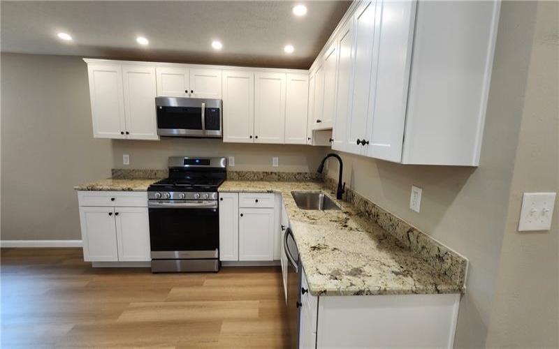 125 Buena Vista, Delmont, 15626, 4 Bedrooms Bedrooms, 9 Rooms Rooms,2 BathroomsBathrooms,Residential,For Sale,Buena Vista,1700049