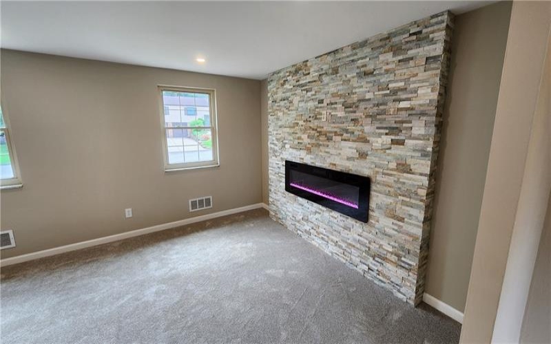 125 Buena Vista, Delmont, 15626, 4 Bedrooms Bedrooms, 9 Rooms Rooms,2 BathroomsBathrooms,Residential,For Sale,Buena Vista,1700049