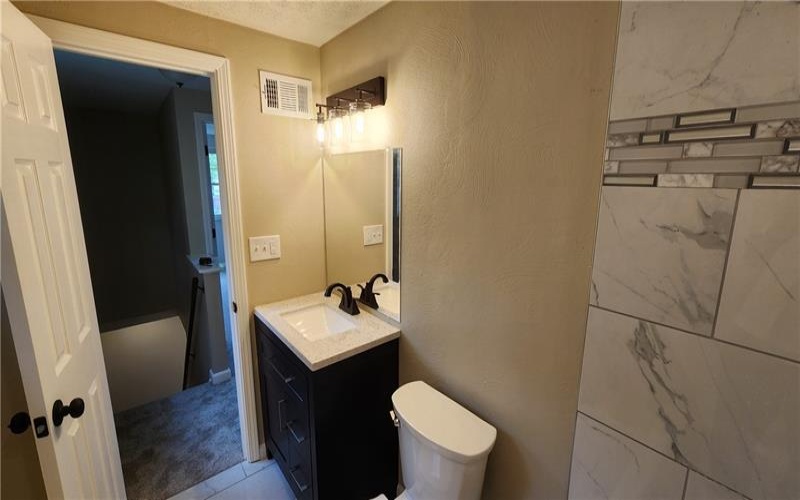 125 Buena Vista, Delmont, 15626, 4 Bedrooms Bedrooms, 9 Rooms Rooms,2 BathroomsBathrooms,Residential,For Sale,Buena Vista,1700049