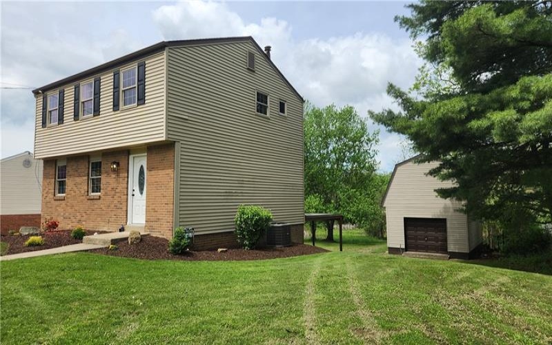 125 Buena Vista, Delmont, 15626, 4 Bedrooms Bedrooms, 9 Rooms Rooms,2 BathroomsBathrooms,Residential,For Sale,Buena Vista,1700049
