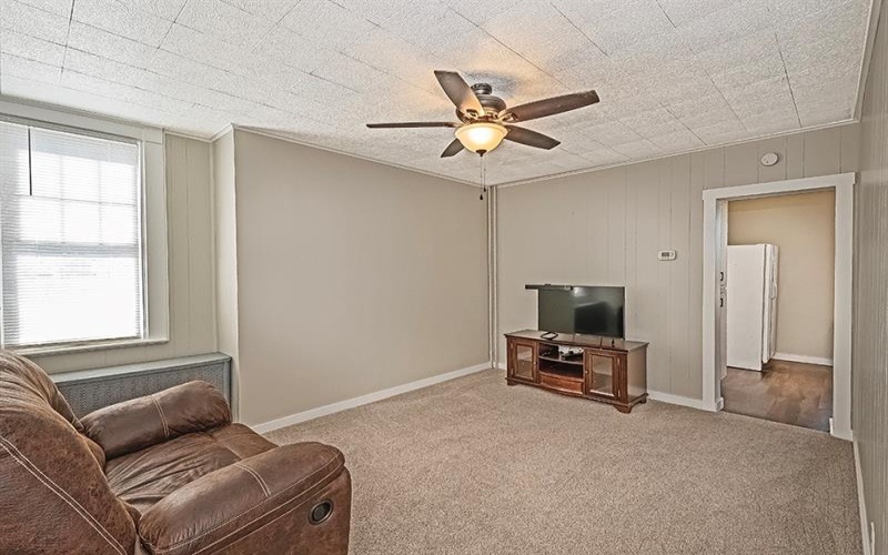 206 Wilson Avenue, Belle Vernon, 15012, 2 Bedrooms Bedrooms, 7 Rooms Rooms,2 BathroomsBathrooms,Residential,For Sale,Wilson Avenue,1700050