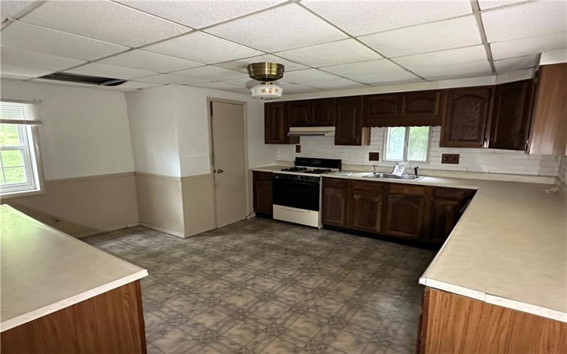 15013 Murrysville Rd, Trafford, 15085, 2 Bedrooms Bedrooms, 4 Rooms Rooms,1 BathroomBathrooms,Residential,For Sale,Murrysville Rd,1700159