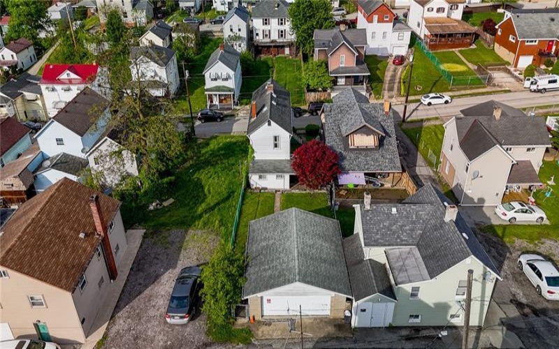 209 Crest Ave, Charleroi, 15022, 2 Bedrooms Bedrooms, 6 Rooms Rooms,1.2 BathroomsBathrooms,Residential,For Sale,Crest Ave,1700182