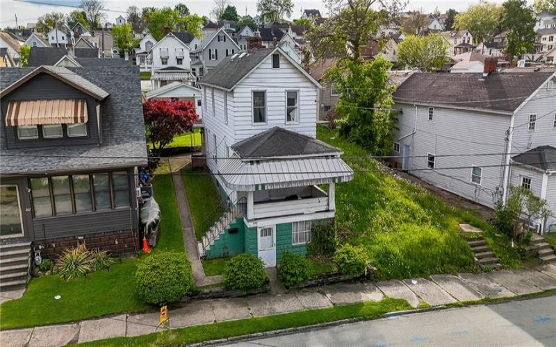 209 Crest Ave, Charleroi, 15022, 2 Bedrooms Bedrooms, 6 Rooms Rooms,1.2 BathroomsBathrooms,Residential,For Sale,Crest Ave,1700182