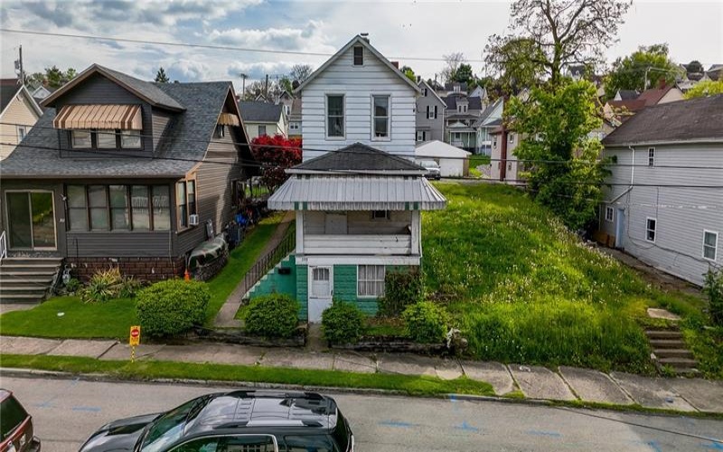 209 Crest Ave, Charleroi, 15022, 2 Bedrooms Bedrooms, 6 Rooms Rooms,1.2 BathroomsBathrooms,Residential,For Sale,Crest Ave,1700182