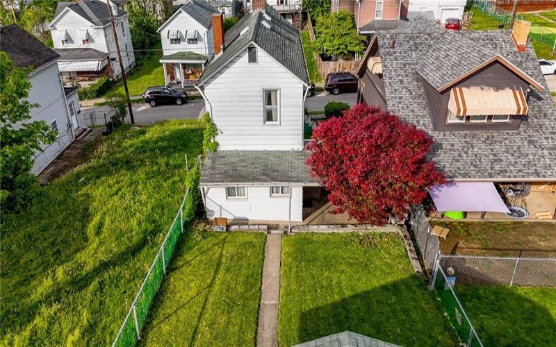 209 Crest Ave, Charleroi, 15022, 2 Bedrooms Bedrooms, 6 Rooms Rooms,1.2 BathroomsBathrooms,Residential,For Sale,Crest Ave,1700182