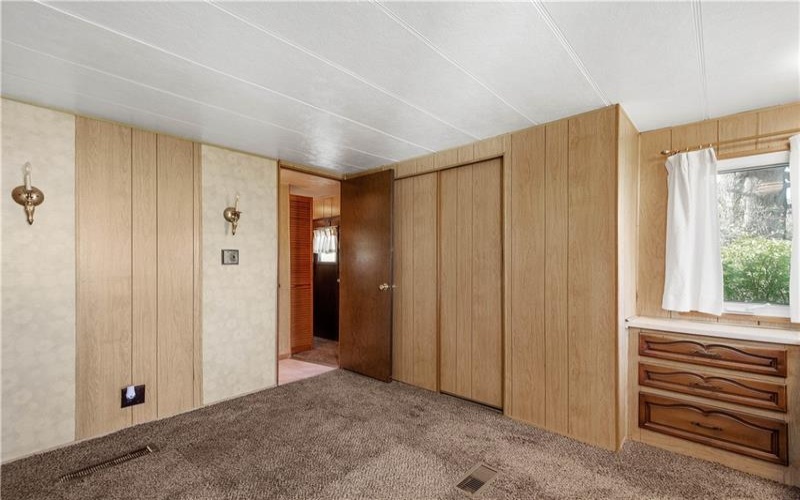 269 Rainey Road, Eighty Four, 15330, 2 Bedrooms Bedrooms, 5 Rooms Rooms,1 BathroomBathrooms,Residential,For Sale,Rainey Road,1700210