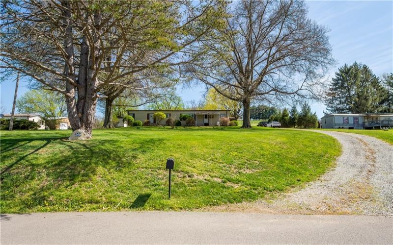 269 Rainey Road, Eighty Four, 15330, 2 Bedrooms Bedrooms, 5 Rooms Rooms,1 BathroomBathrooms,Residential,For Sale,Rainey Road,1700210