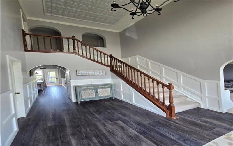 1340 Morgan Cir, Canonsburg, 15317, 4 Bedrooms Bedrooms, 10 Rooms Rooms,2.2 BathroomsBathrooms,Residential,For Sale,Morgan Cir,1700251