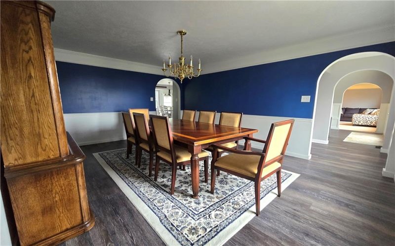 1340 Morgan Cir, Canonsburg, 15317, 4 Bedrooms Bedrooms, 10 Rooms Rooms,2.2 BathroomsBathrooms,Residential,For Sale,Morgan Cir,1700251