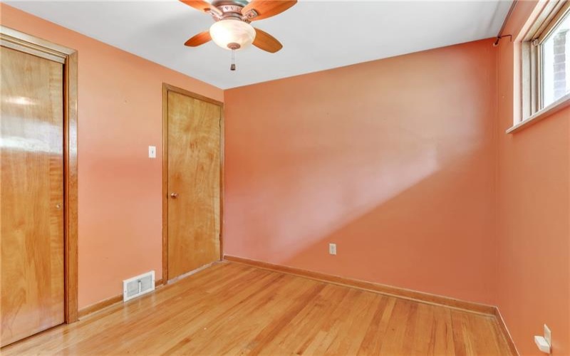535 Hickory Dr, Greensburg, 15601, 3 Bedrooms Bedrooms, 7 Rooms Rooms,2 BathroomsBathrooms,Residential,For Sale,Hickory Dr,1700273