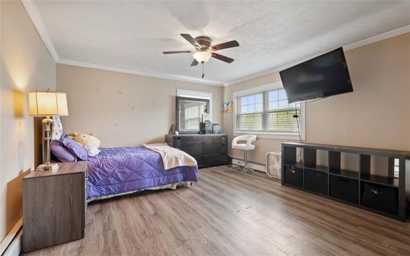 10 Chestnut Lane, Finleyville, 15332, 6 Bedrooms Bedrooms, 14 Rooms Rooms,3.1 BathroomsBathrooms,Residential,For Sale,Chestnut Lane,1700276