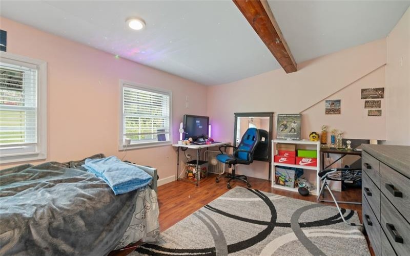 10 Chestnut Lane, Finleyville, 15332, 6 Bedrooms Bedrooms, 14 Rooms Rooms,3.1 BathroomsBathrooms,Residential,For Sale,Chestnut Lane,1700276