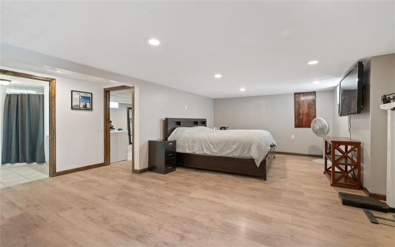 10 Chestnut Lane, Finleyville, 15332, 6 Bedrooms Bedrooms, 14 Rooms Rooms,3.1 BathroomsBathrooms,Residential,For Sale,Chestnut Lane,1700276