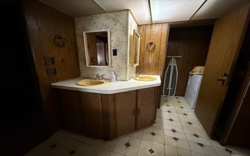100 Rt. 21 Estates, Carmichaels, 15320, 2 Bedrooms Bedrooms, 5 Rooms Rooms,2 BathroomsBathrooms,Residential,For Sale,Rt. 21 Estates,1700280