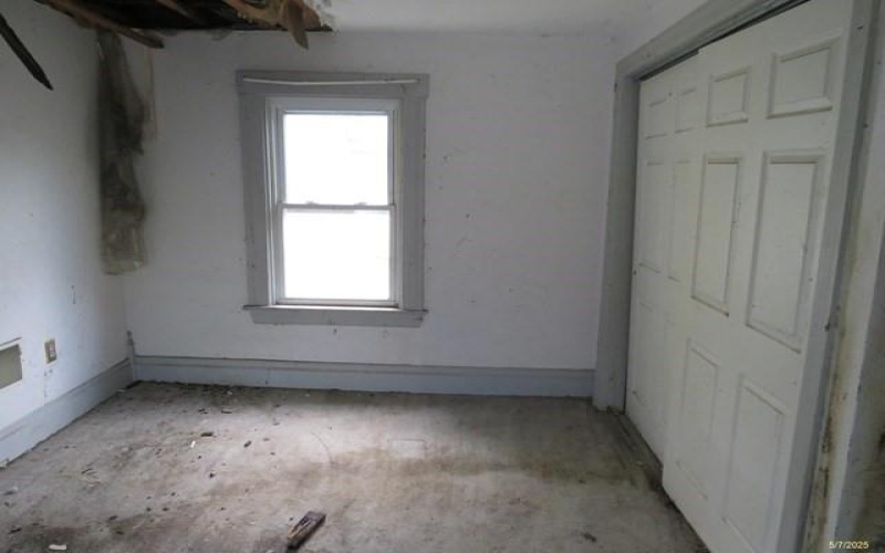 1080 Bruce St, Washington, 15301, 3 Bedrooms Bedrooms, 6 Rooms Rooms,1 BathroomBathrooms,Residential,For Sale,Bruce St,1700284