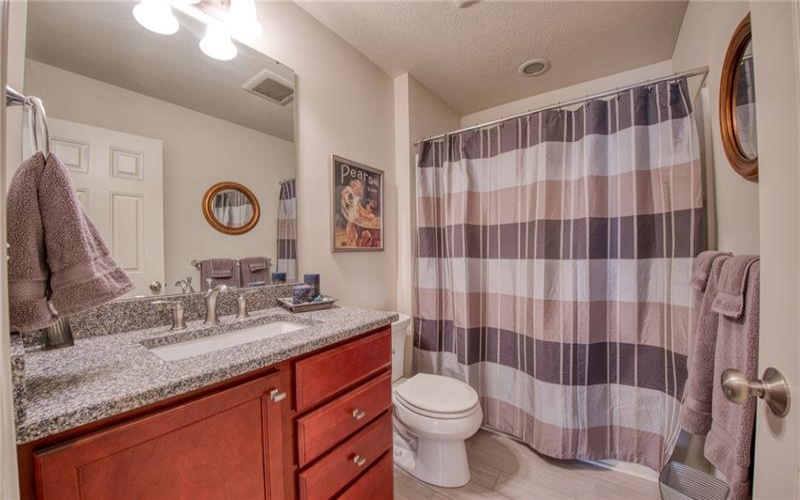 1098 Bayberry Dr, Canonsburg, 15317, 4 Bedrooms Bedrooms, 12 Rooms Rooms,2.2 BathroomsBathrooms,Residential,For Sale,Bayberry Dr,1699894