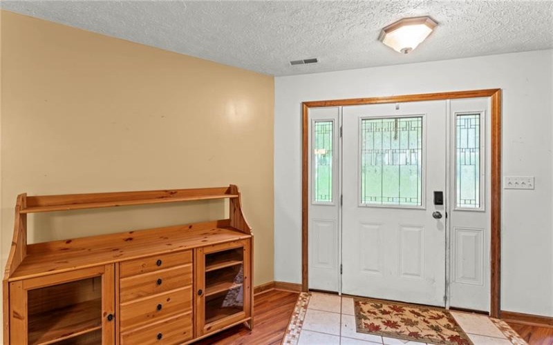128 Evergreen Dr, Canonsburg, 15317, 2 Bedrooms Bedrooms, 8 Rooms Rooms,1.1 BathroomsBathrooms,Residential,For Sale,Evergreen Dr,1699970