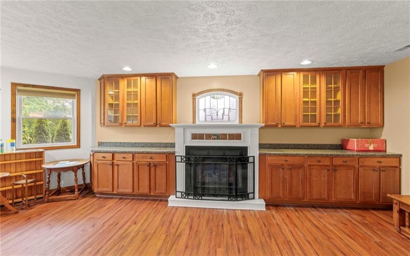 128 Evergreen Dr, Canonsburg, 15317, 2 Bedrooms Bedrooms, 8 Rooms Rooms,1.1 BathroomsBathrooms,Residential,For Sale,Evergreen Dr,1699970