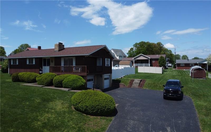 310 Dixon Blvd, Uniontown, 15401, 4 Bedrooms Bedrooms, ,3 BathroomsBathrooms,Residential,For Sale,Dixon Blvd,1700160