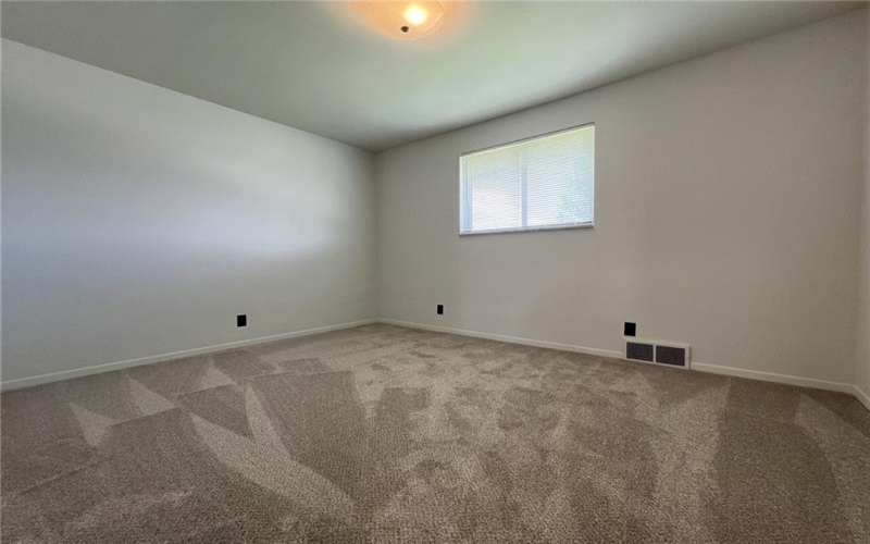 310 Dixon Blvd, Uniontown, 15401, 4 Bedrooms Bedrooms, ,3 BathroomsBathrooms,Residential,For Sale,Dixon Blvd,1700160