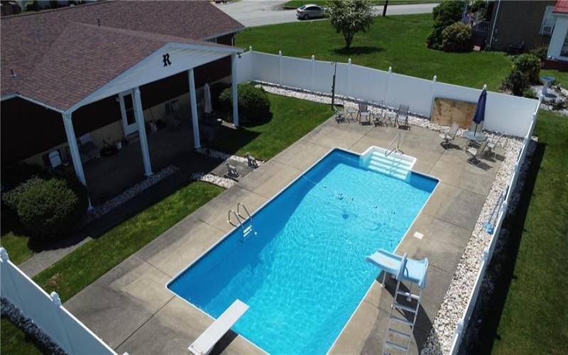 310 Dixon Blvd, Uniontown, 15401, 4 Bedrooms Bedrooms, ,3 BathroomsBathrooms,Residential,For Sale,Dixon Blvd,1700160