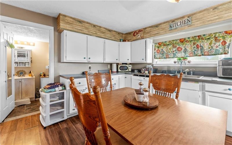 43 Larimer Ave, Bobtown, 15315, 2 Bedrooms Bedrooms, ,1.1 BathroomsBathrooms,Residential,For Sale,Larimer Ave,1700279