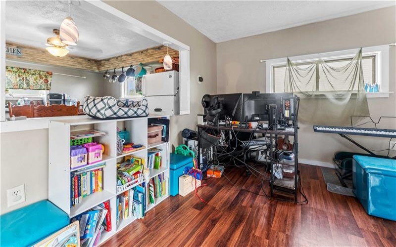 43 Larimer Ave, Bobtown, 15315, 2 Bedrooms Bedrooms, ,1.1 BathroomsBathrooms,Residential,For Sale,Larimer Ave,1700279