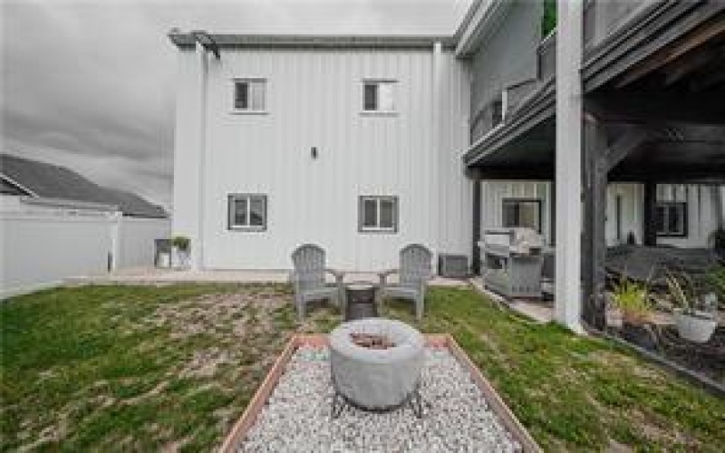 814 Curry Rd, Sutersville, 15083, 3 Bedrooms Bedrooms, ,2 BathroomsBathrooms,Residential,For Sale,Curry Rd,1700281