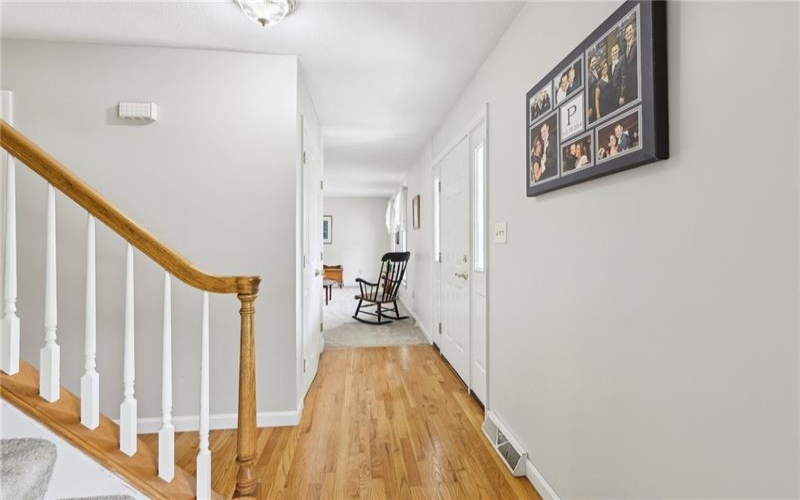 1025 Manor Vue Court, Delmont, 15626, 4 Bedrooms Bedrooms, 11 Rooms Rooms,2.1 BathroomsBathrooms,Residential,For Sale,Manor Vue Court,1700316