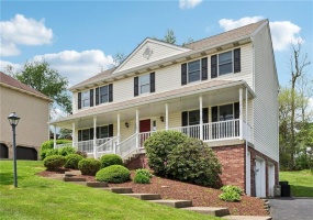1025 Manor Vue Court, Delmont, 15626, 4 Bedrooms Bedrooms, 11 Rooms Rooms,2.1 BathroomsBathrooms,Residential,For Sale,Manor Vue Court,1700316