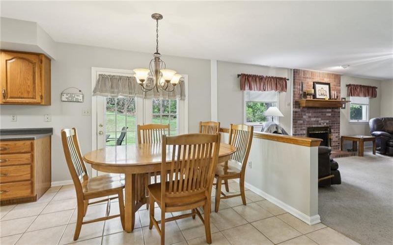 1025 Manor Vue Court, Delmont, 15626, 4 Bedrooms Bedrooms, 11 Rooms Rooms,2.1 BathroomsBathrooms,Residential,For Sale,Manor Vue Court,1700316