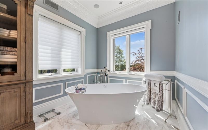 152 Justabout Rd, Venetia, 15367, 4 Bedrooms Bedrooms, 13 Rooms Rooms,4.4 BathroomsBathrooms,Residential,For Sale,Justabout Rd,1700324