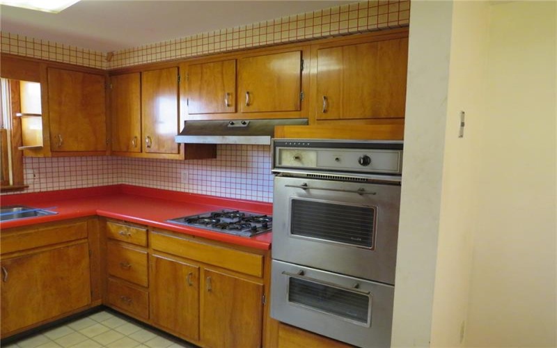 29 2nd St, Youngwood, 15697, 3 Bedrooms Bedrooms, 6 Rooms Rooms,1 BathroomBathrooms,Residential,For Sale,2nd St,1700337