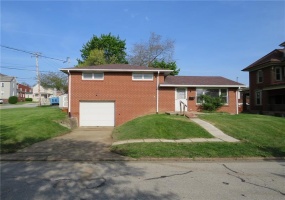 29 2nd St, Youngwood, 15697, 3 Bedrooms Bedrooms, 6 Rooms Rooms,1 BathroomBathrooms,Residential,For Sale,2nd St,1700337