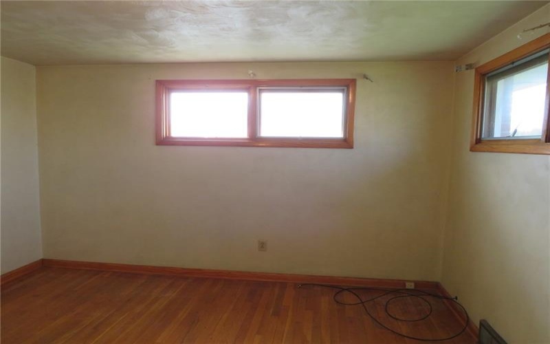 29 2nd St, Youngwood, 15697, 3 Bedrooms Bedrooms, 6 Rooms Rooms,1 BathroomBathrooms,Residential,For Sale,2nd St,1700337