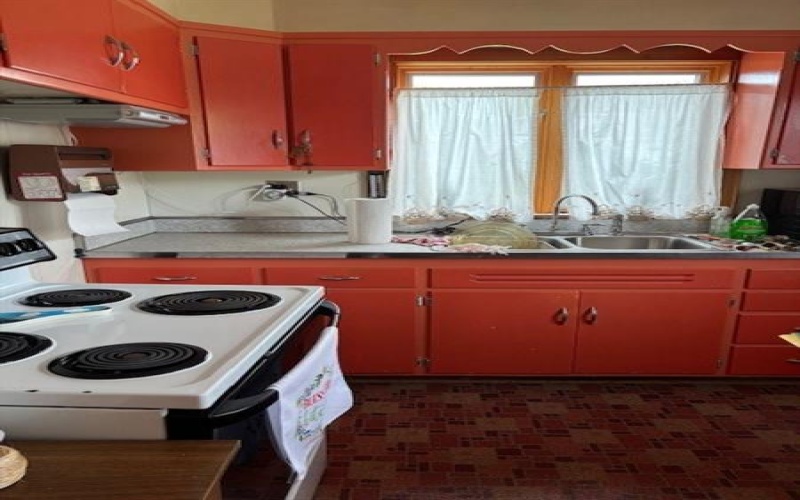 438 Fayette Springs Rd, Chalk Hill, 15421, 2 Bedrooms Bedrooms, 5 Rooms Rooms,1 BathroomBathrooms,Residential,For Sale,Fayette Springs Rd,1700457