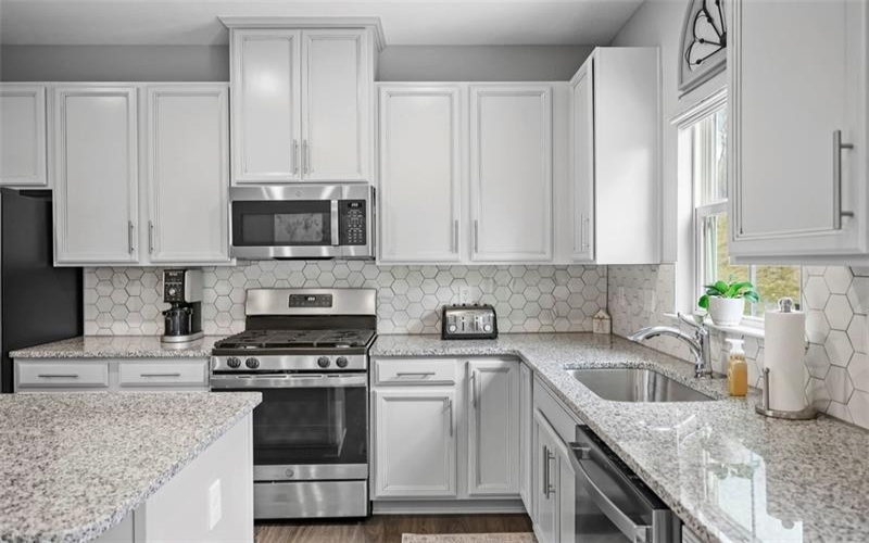 414 Greenwood Dr., Canonsburg, 15317, 3 Bedrooms Bedrooms, 9 Rooms Rooms,2.1 BathroomsBathrooms,Residential,For Sale,Greenwood Dr.,1695621