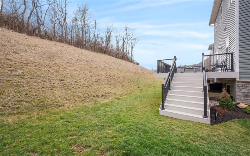 414 Greenwood Dr., Canonsburg, 15317, 3 Bedrooms Bedrooms, 9 Rooms Rooms,2.1 BathroomsBathrooms,Residential,For Sale,Greenwood Dr.,1695621