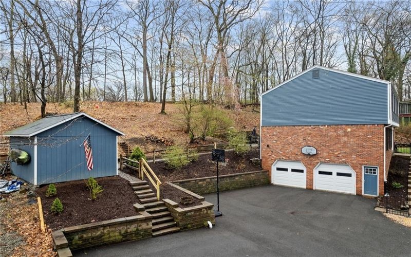 111 Heide Ln, McMurray, 15317, 4 Bedrooms Bedrooms, 9 Rooms Rooms,3.1 BathroomsBathrooms,Residential,For Sale,Heide Ln,1696274